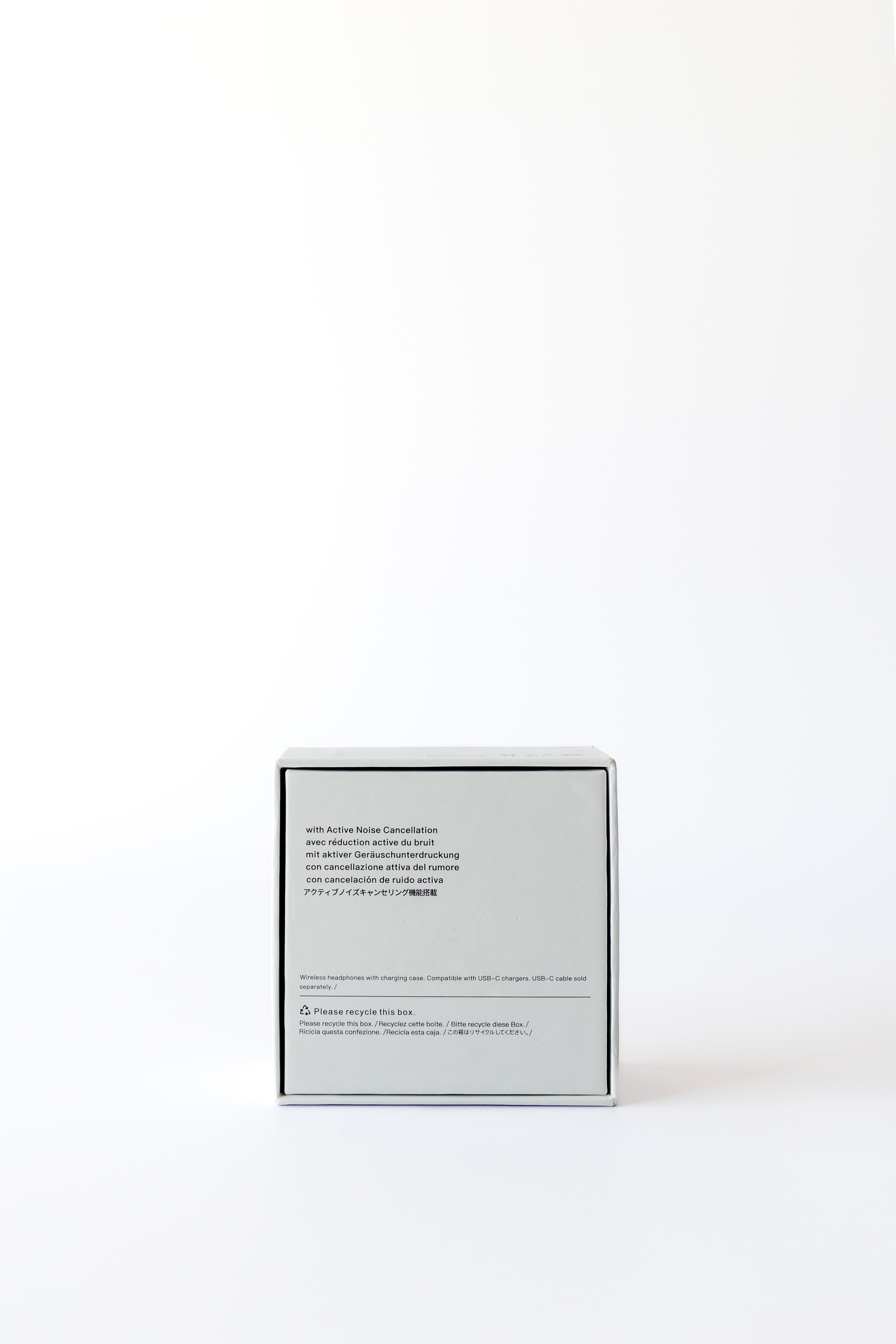 InPods 4a Geração com caixa Magsafe ( Lightning- Type C )